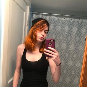 Meet your Posher, Kayla